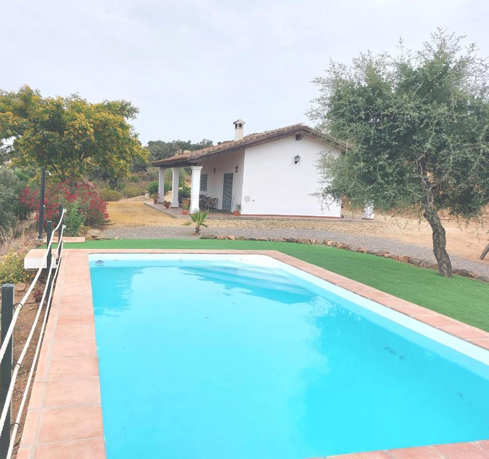 Casa Rural La Aulaga Ел Кастильо де лас Гуардас Екстериор снимка