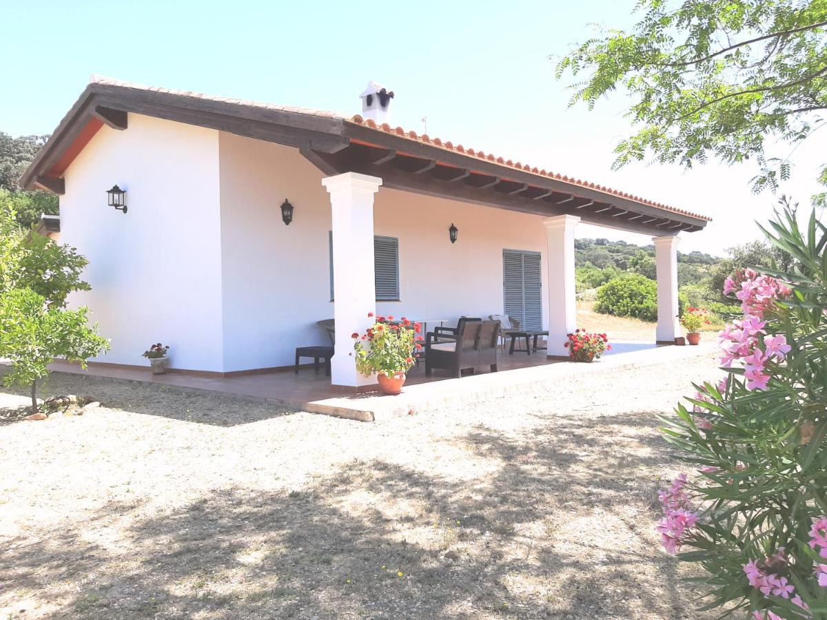Casa Rural La Aulaga Ел Кастильо де лас Гуардас Екстериор снимка